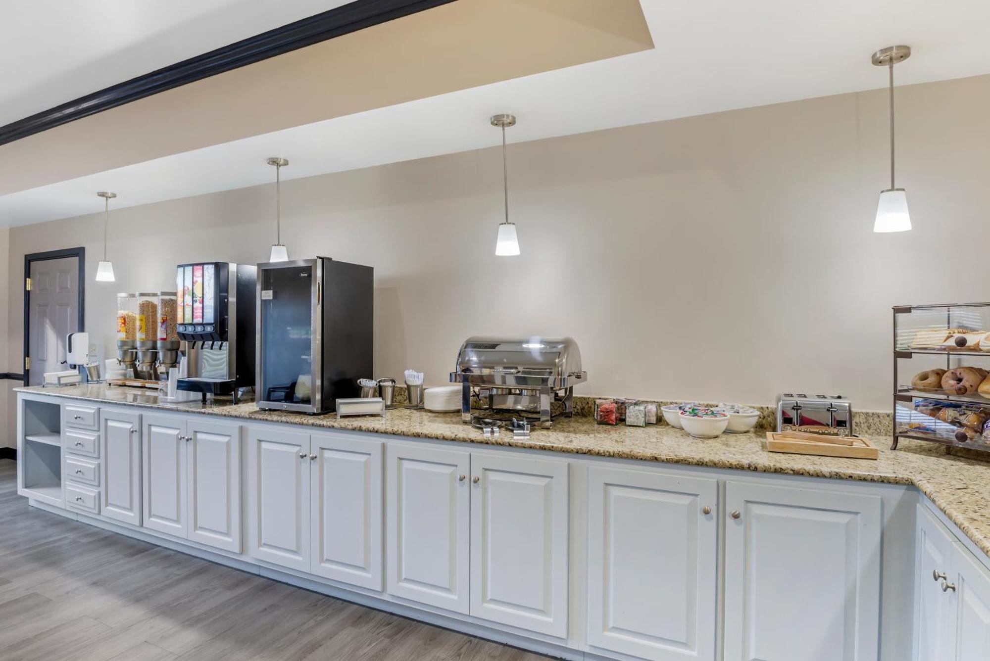 Country Inn & Suites By Radisson, Ashland - Hanover, Va Exteriör bild