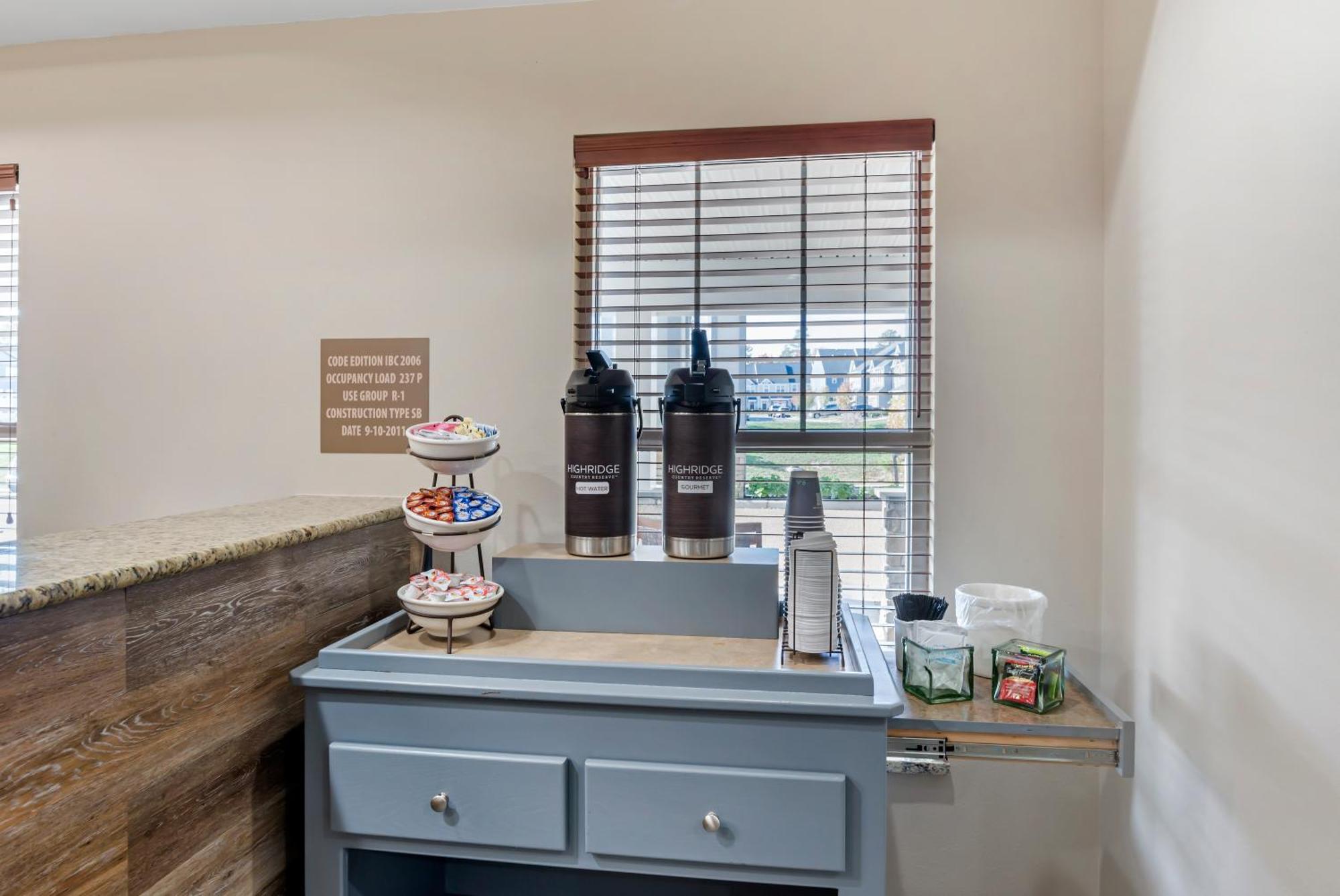 Country Inn & Suites By Radisson, Ashland - Hanover, Va Exteriör bild
